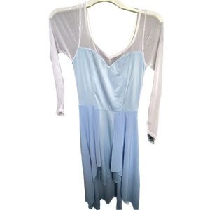 Hot Topic ~ Disney Frozen Fans! Women’s Small Elsa dress